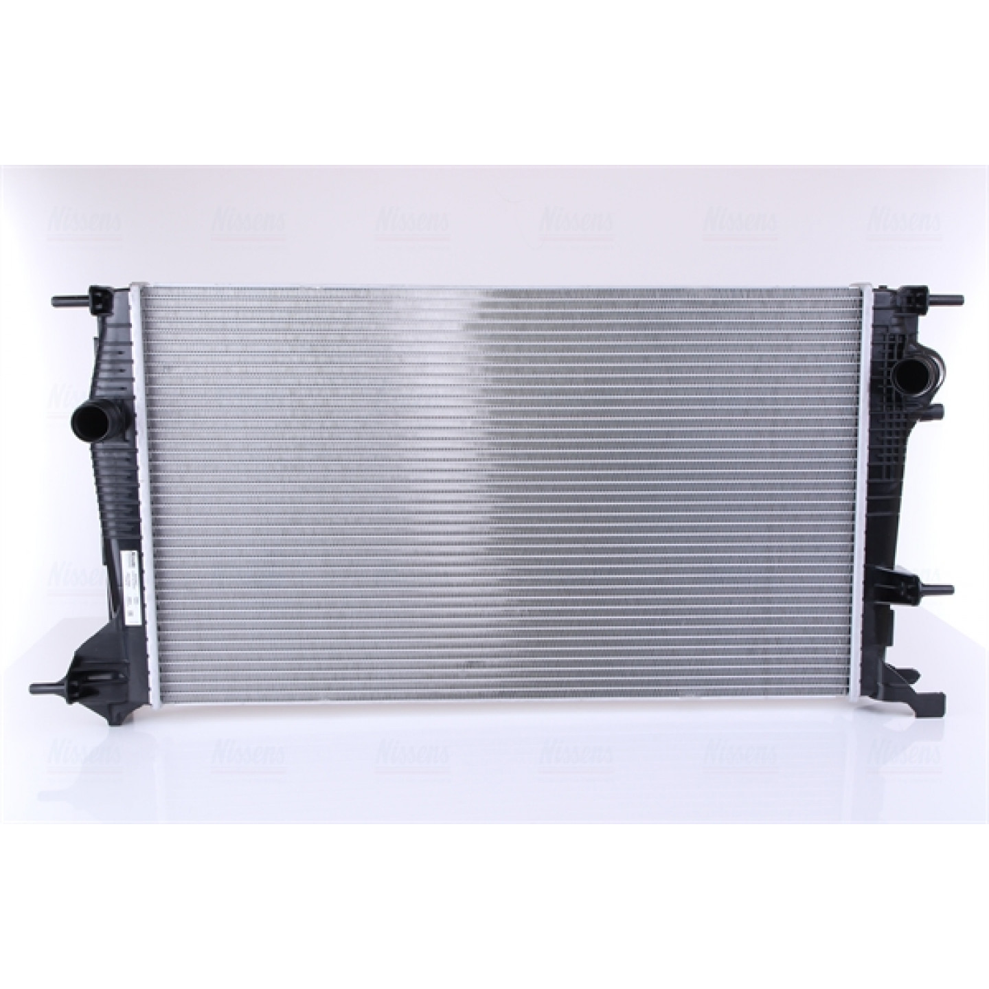 Chladič, chlazení motoru NISSENS 637607