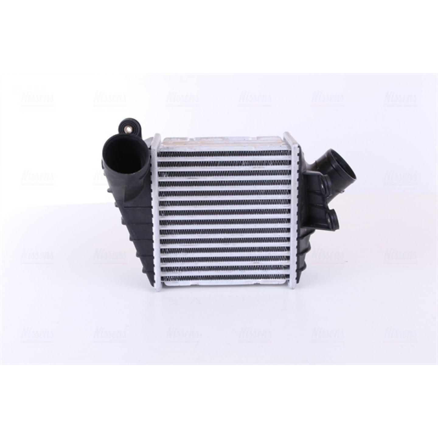 Intercooler, carregador NISSENS 96759