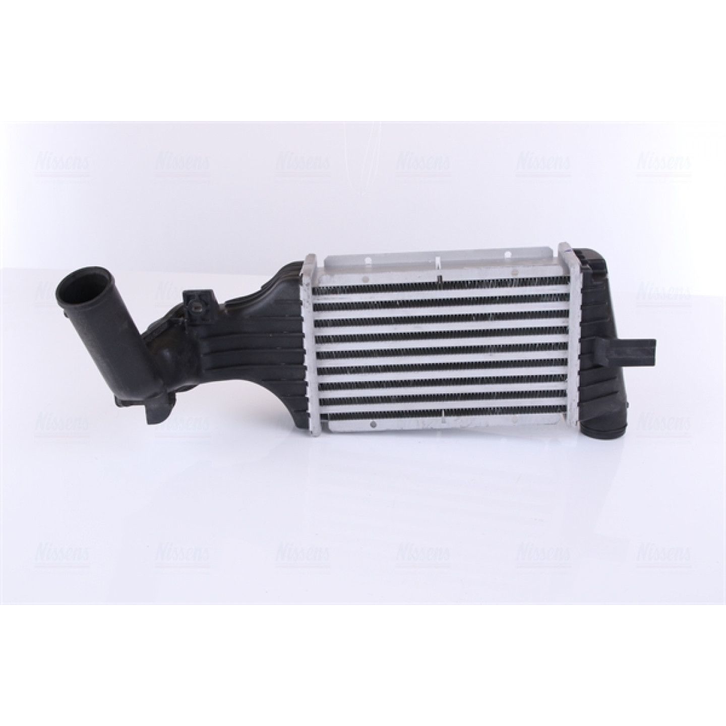 Intercooler, oplader NISSENS 96788