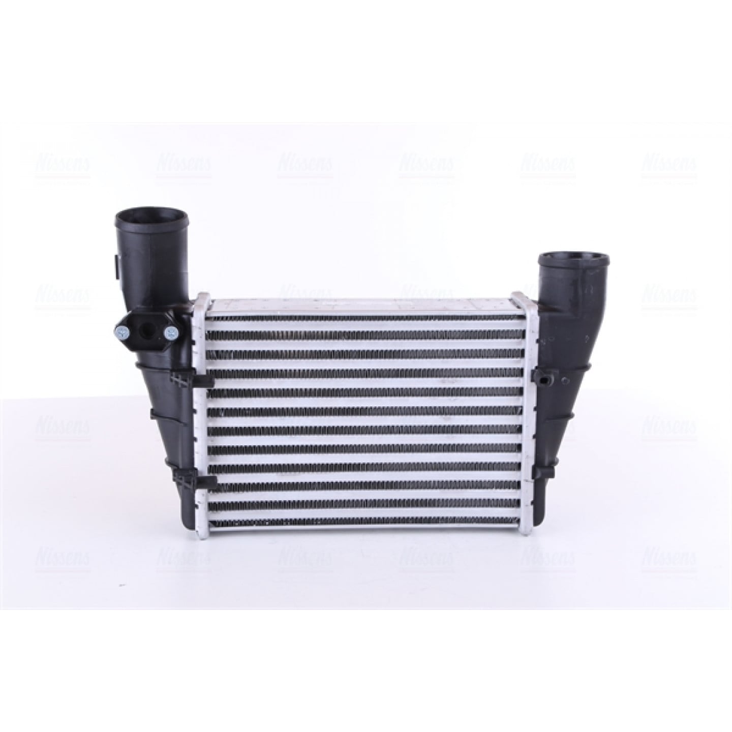 Intercooler, oplader NISSENS 96896