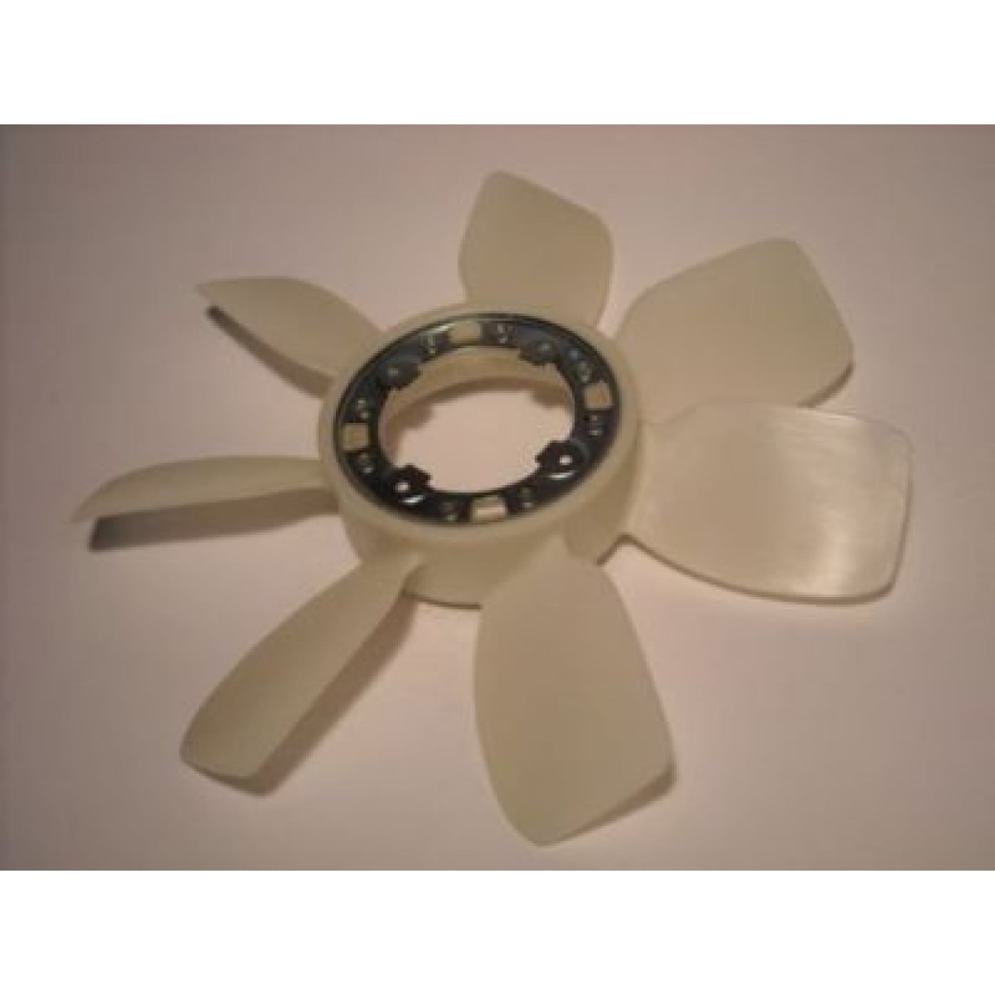Ventilatorhjul, motorkøling AISIN FNT-012