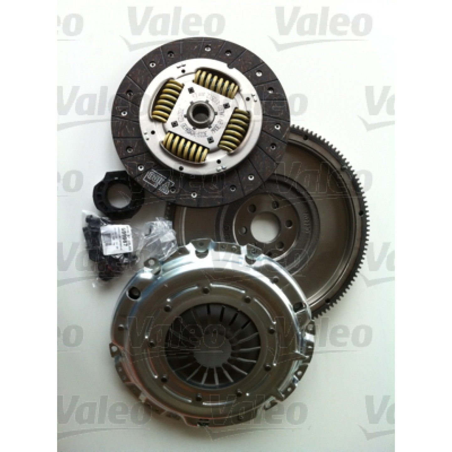 Clutch Kit VALEO 835035 - Trodo.com