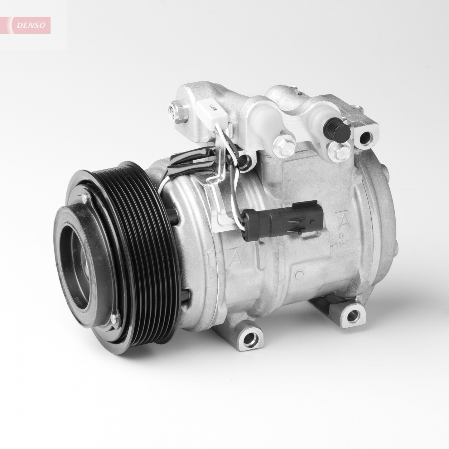 Compressor, air conditioning DENSO DCP99005 - Trodo.com